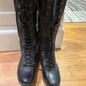 Burberry winter boots